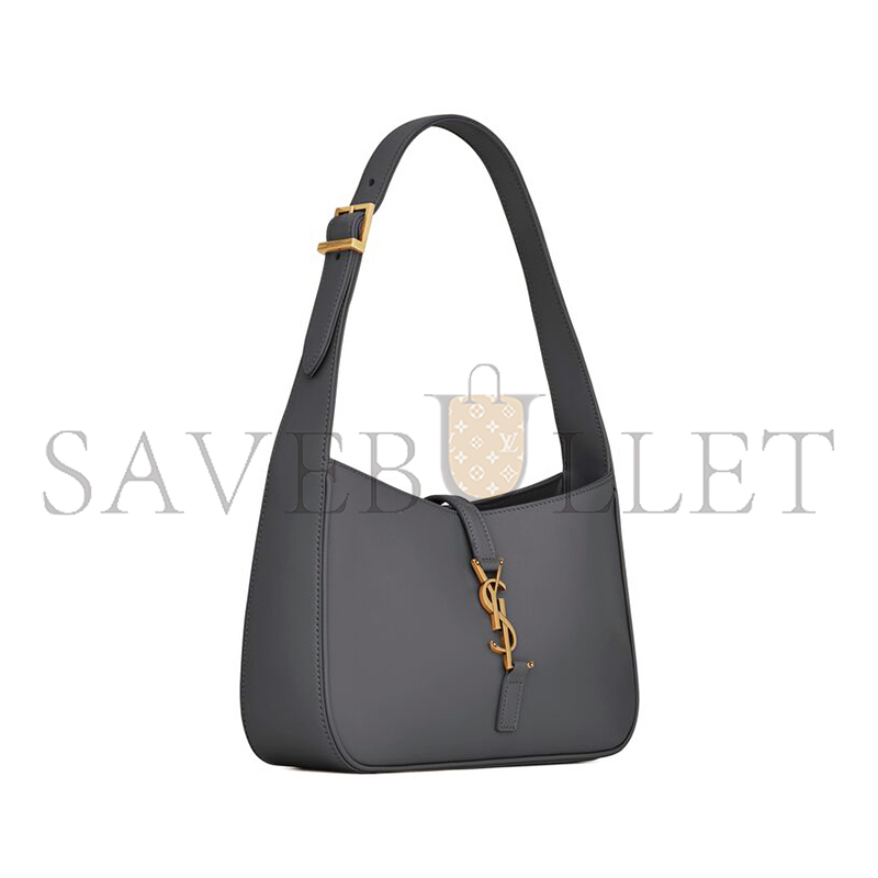 YSL LE 5 À 7 IN SMOOTH LEATHER 6572282R20W1112 (23*16*6.5cm) YSL LE 5 À 7 IN SMOOTH LEATHER 6572282R20W1112 (23*16*6.5cm)